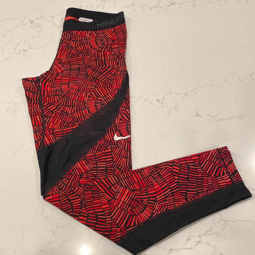Nike Mesh Panel Leggings